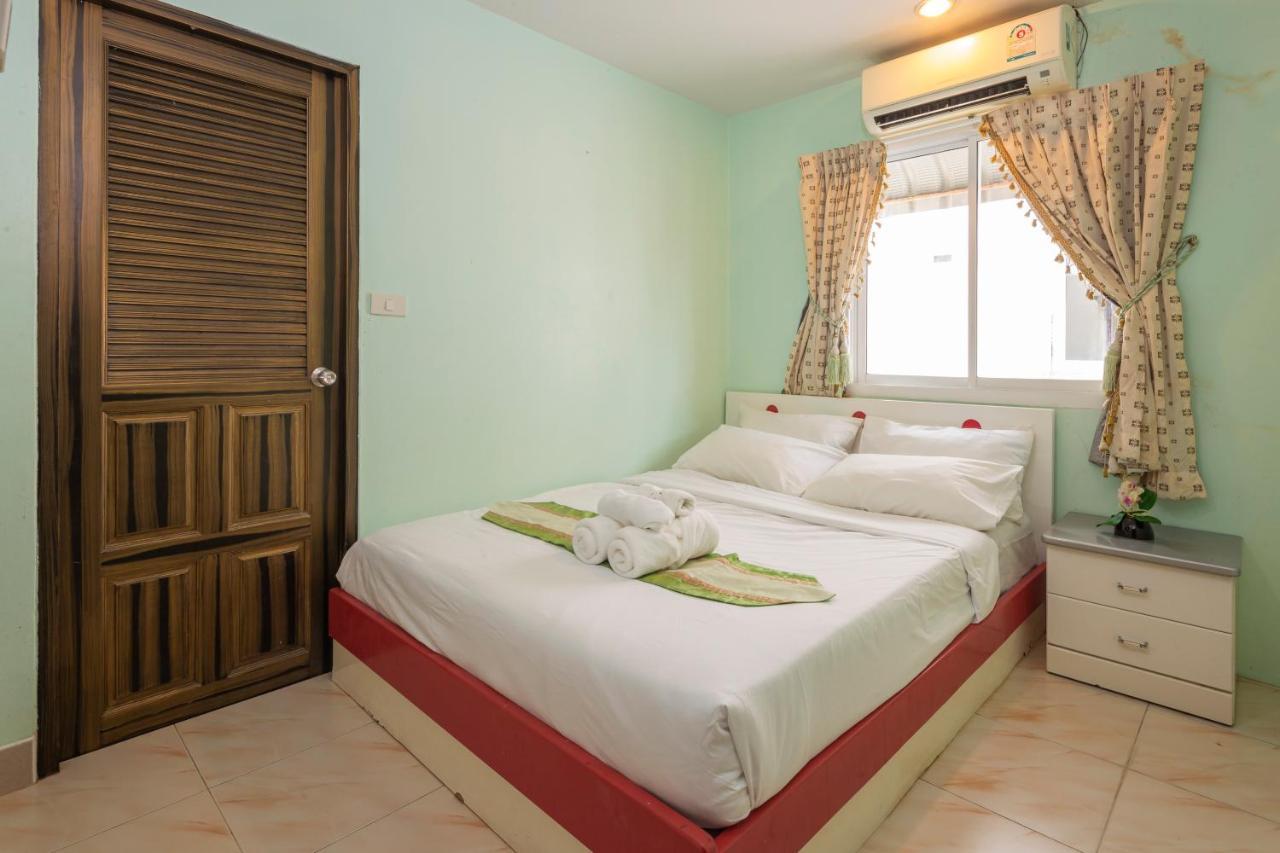 Add Plus Hotel & Spa Patong Esterno foto