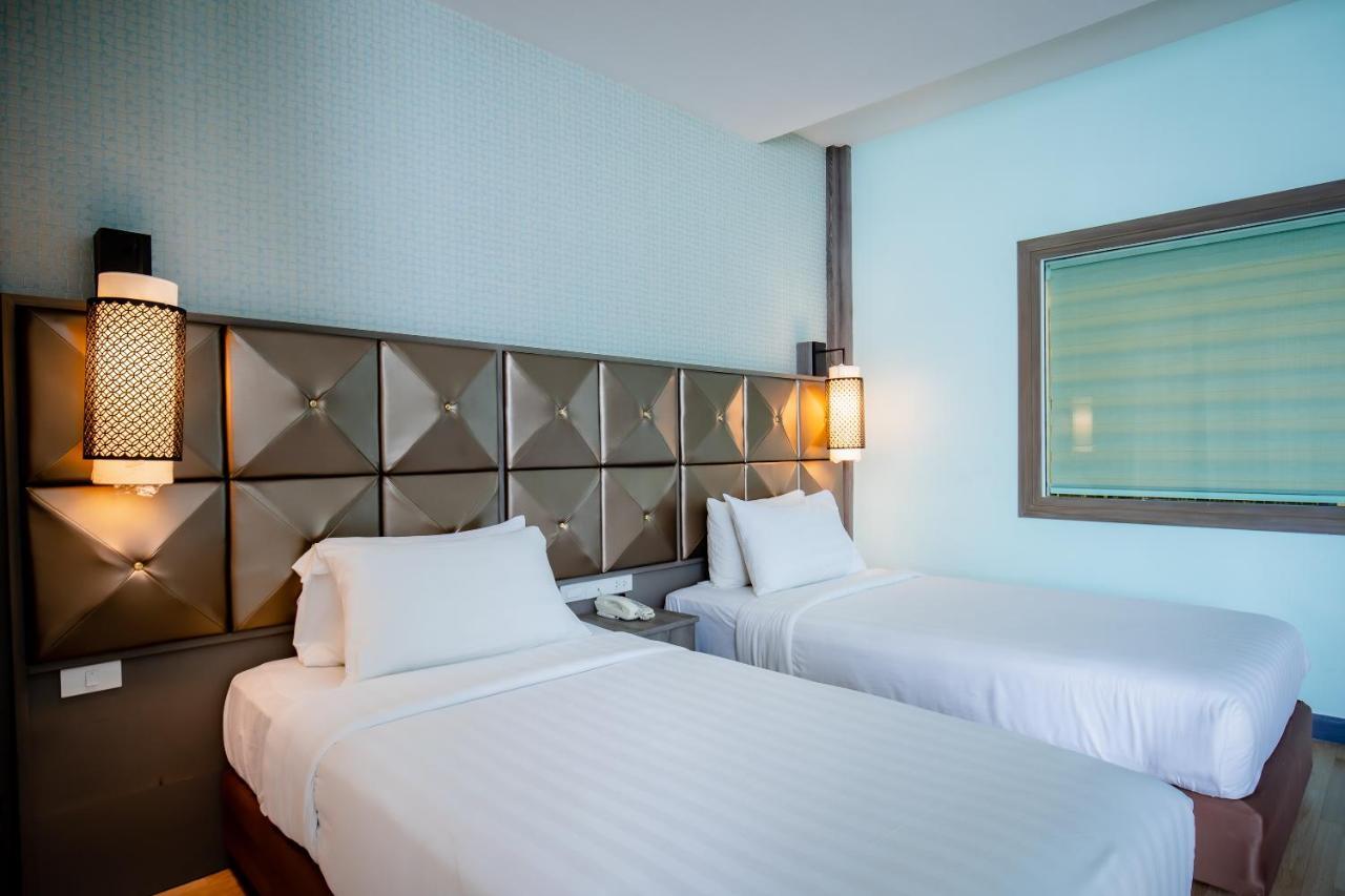 Add Plus Hotel & Spa Patong Esterno foto